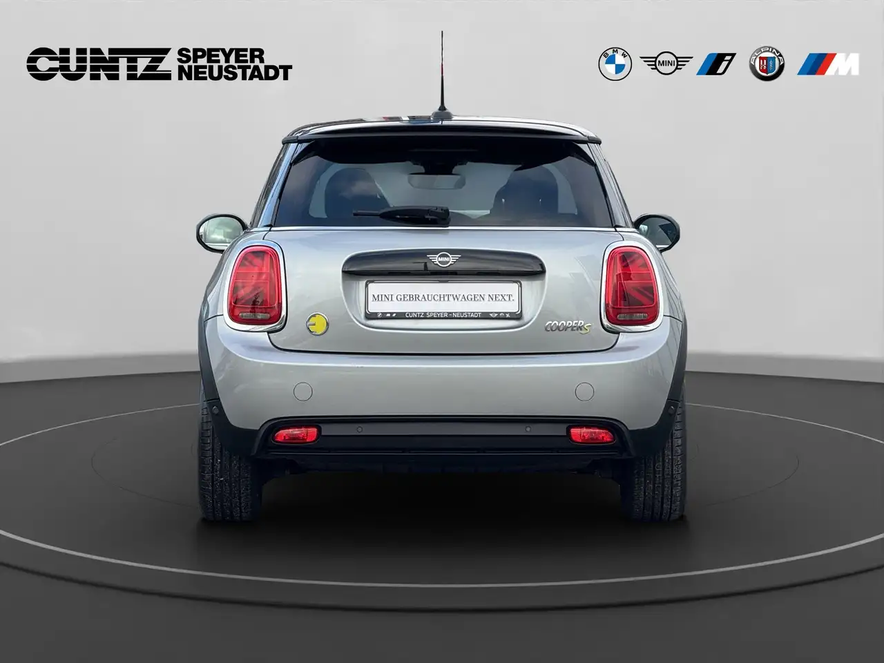 MINI Cooper SE 3-Türer Essential Trim PDC hinten DrivingAssist 6