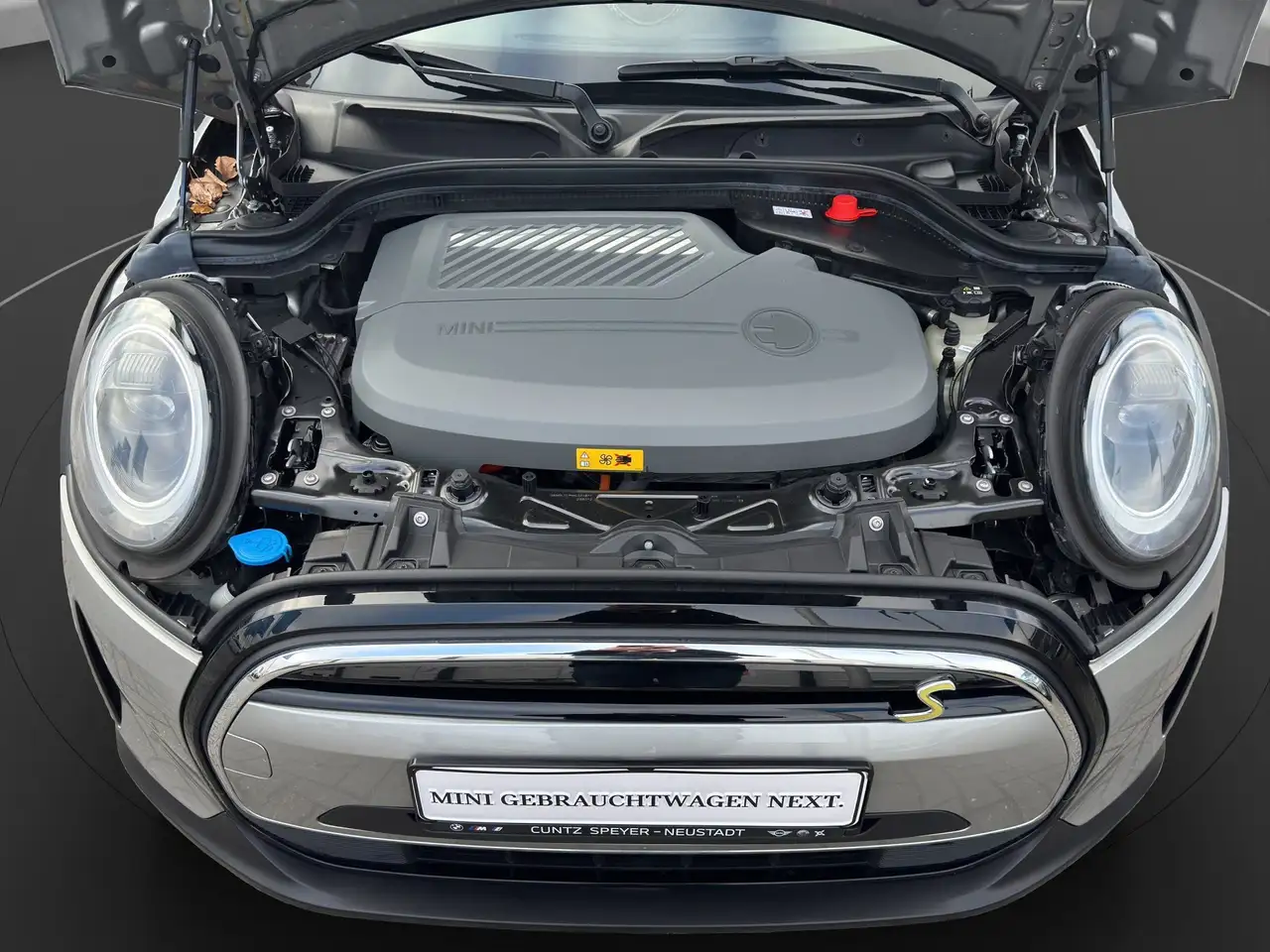 MINI Cooper SE 3-Türer Essential Trim PDC hinten DrivingAssist 15