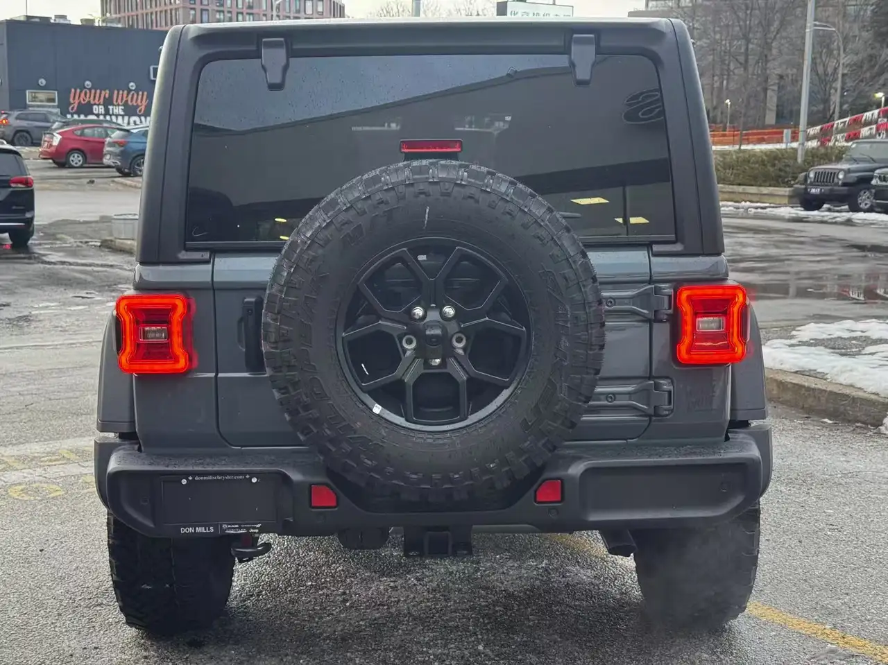 Jeep Wrangler снимка Jeep Wrangler