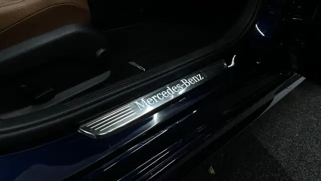 Mercedes-Benz C Class view 22