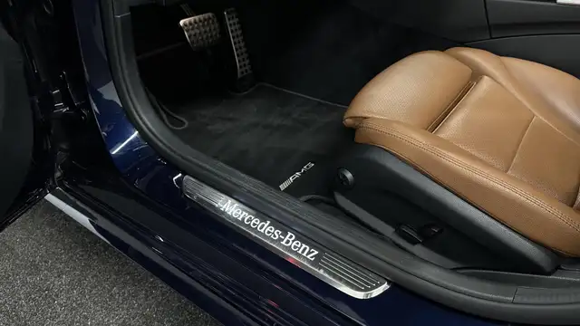 Mercedes-Benz C Class view 27