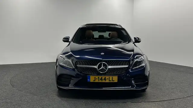 Mercedes-Benz C Class view 12