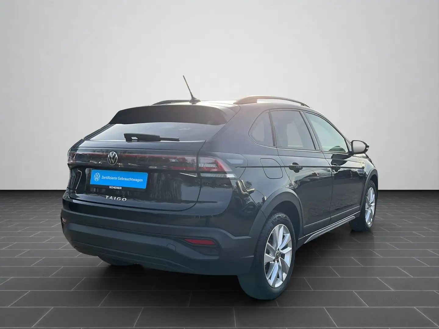 Volkswagen Taigo Life 1.0 l TSI APP-CONNECT ACC SHZ Schwarz - 2