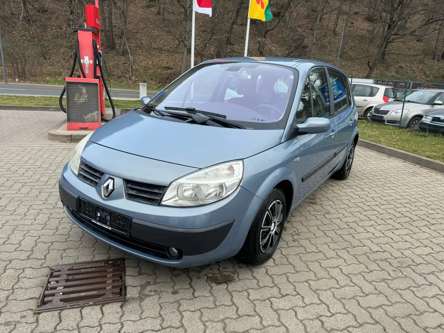 Renault Scenic 1.6 plava - 1