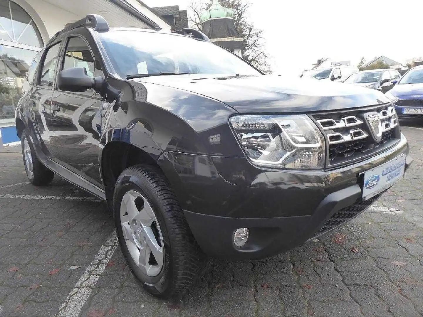 Dacia Duster I Ambiance 4x2 Schwarz - 2
