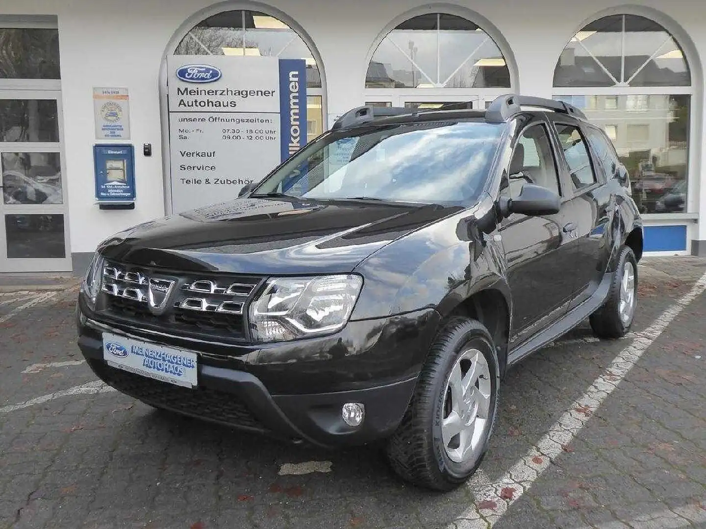 Dacia Duster I Ambiance 4x2 Schwarz - 1