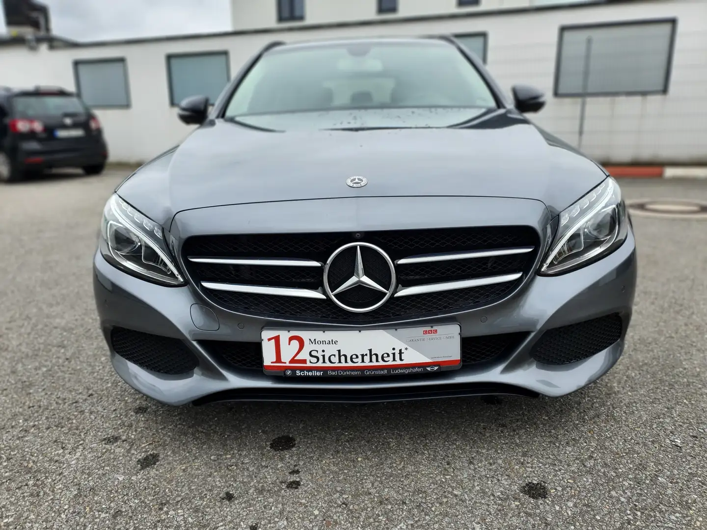 Mercedes-Benz C 180 T CGI Automatik * Avantgarde* 84 Tkm*Rückfahrka Grau - 2