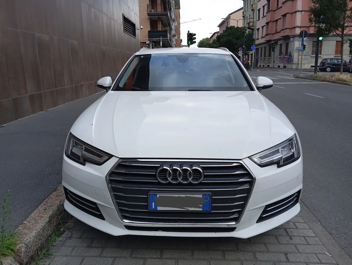 Audi A4 Avant 2.0 tdi Business 150cv multitronic E5 - 2
