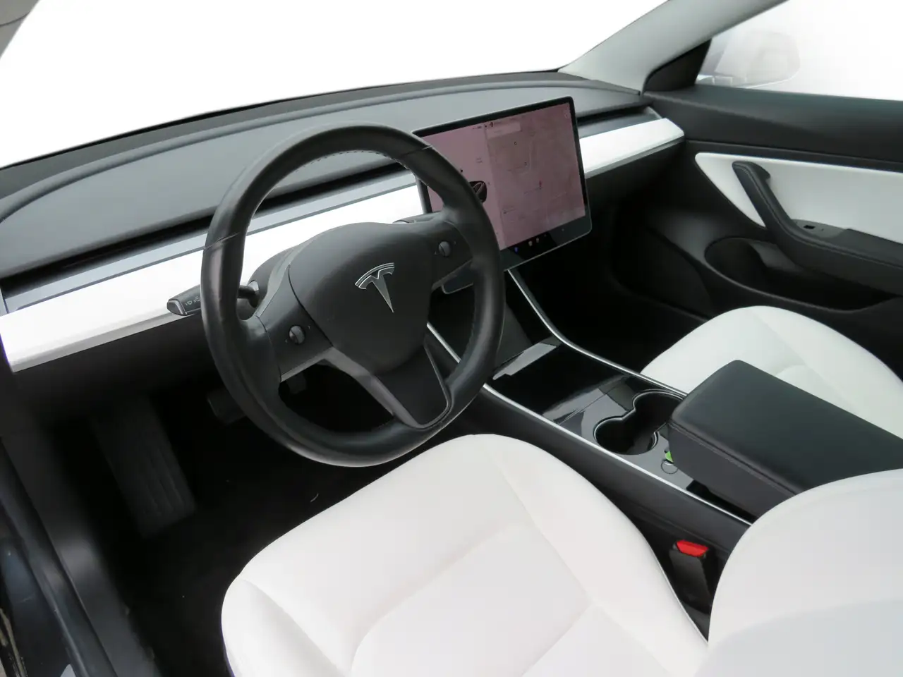 Tesla Model 3 photo Tesla Model 3