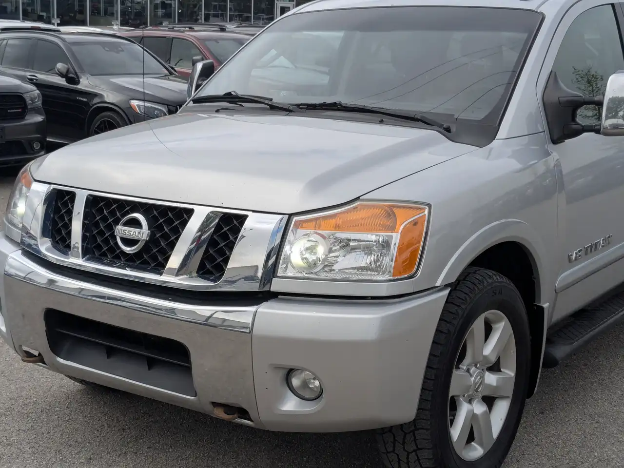 Nissan Titan снимка Nissan Titan