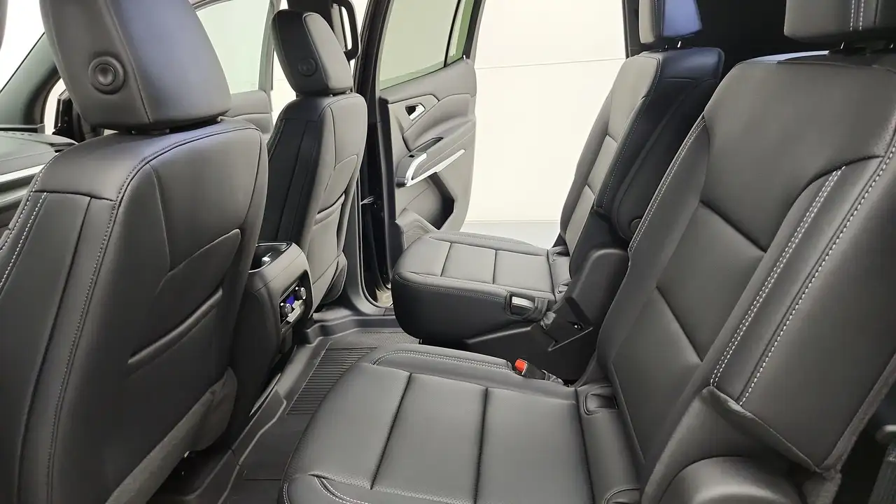 Chevrolet Traverse photo Chevrolet Traverse