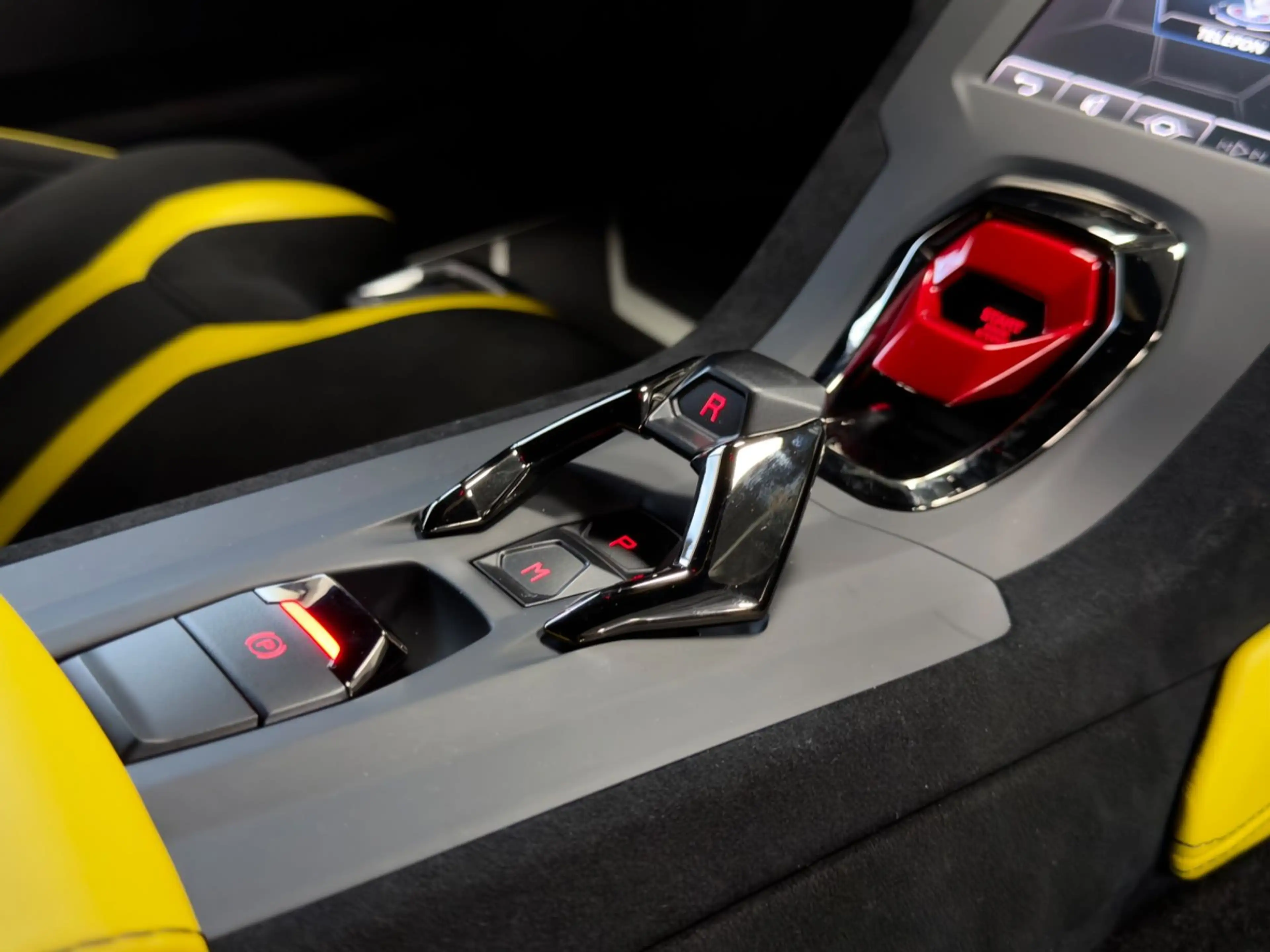 Lamborghini Huracán HURACAN STO AD PERSONUM SPECIAL CARBON LIFT FULL — photo 46