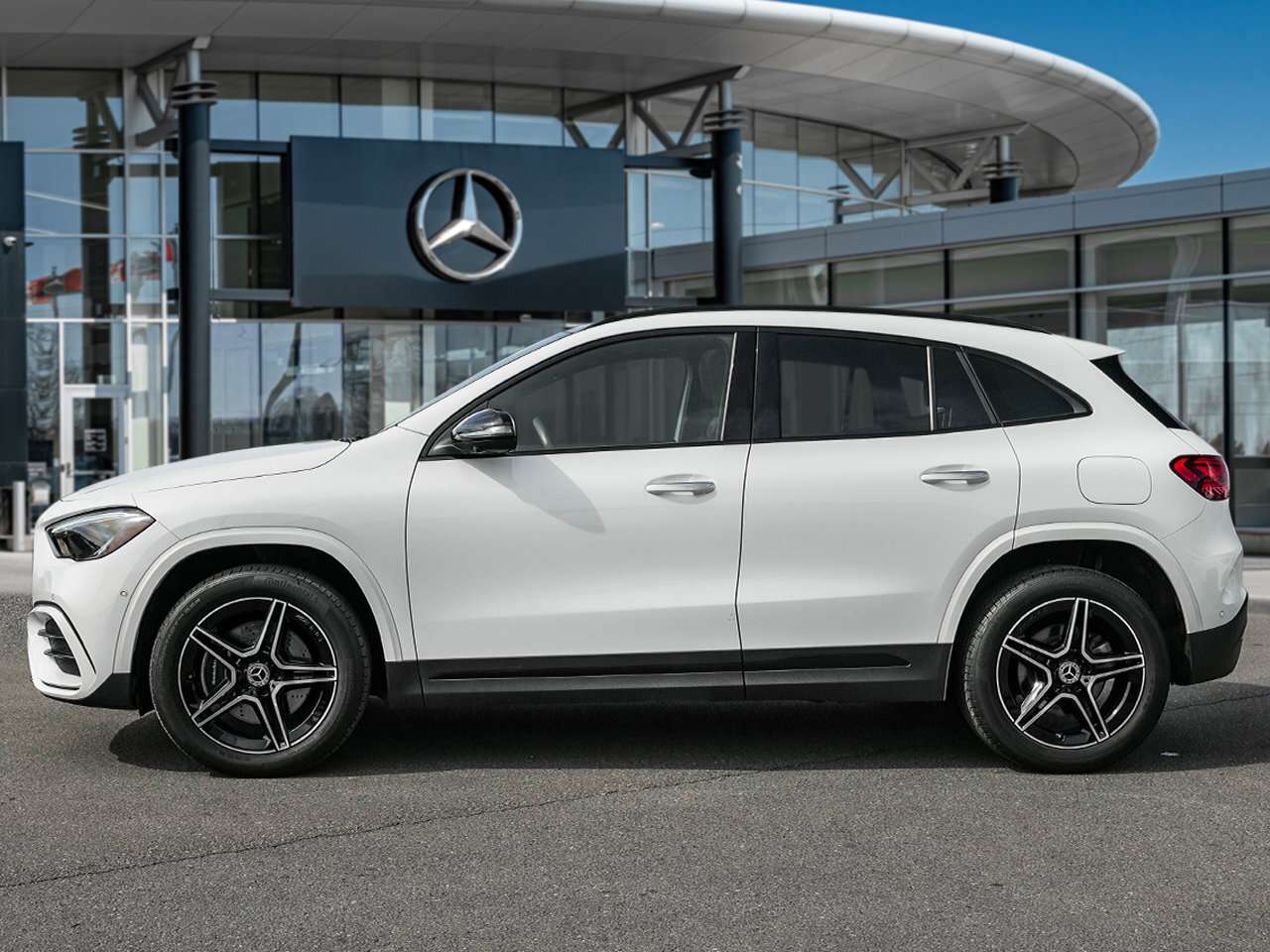 2025 Mercedes-Benz GLA GLA 250 | Exclusive Trim | Night Package — снимка 1