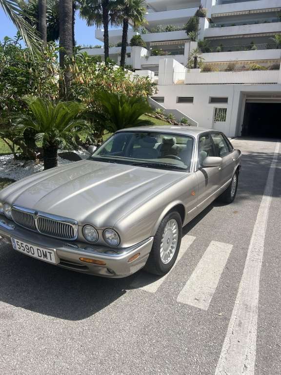 Jaguar XJ XJ8 3.2 Executive - foto 1