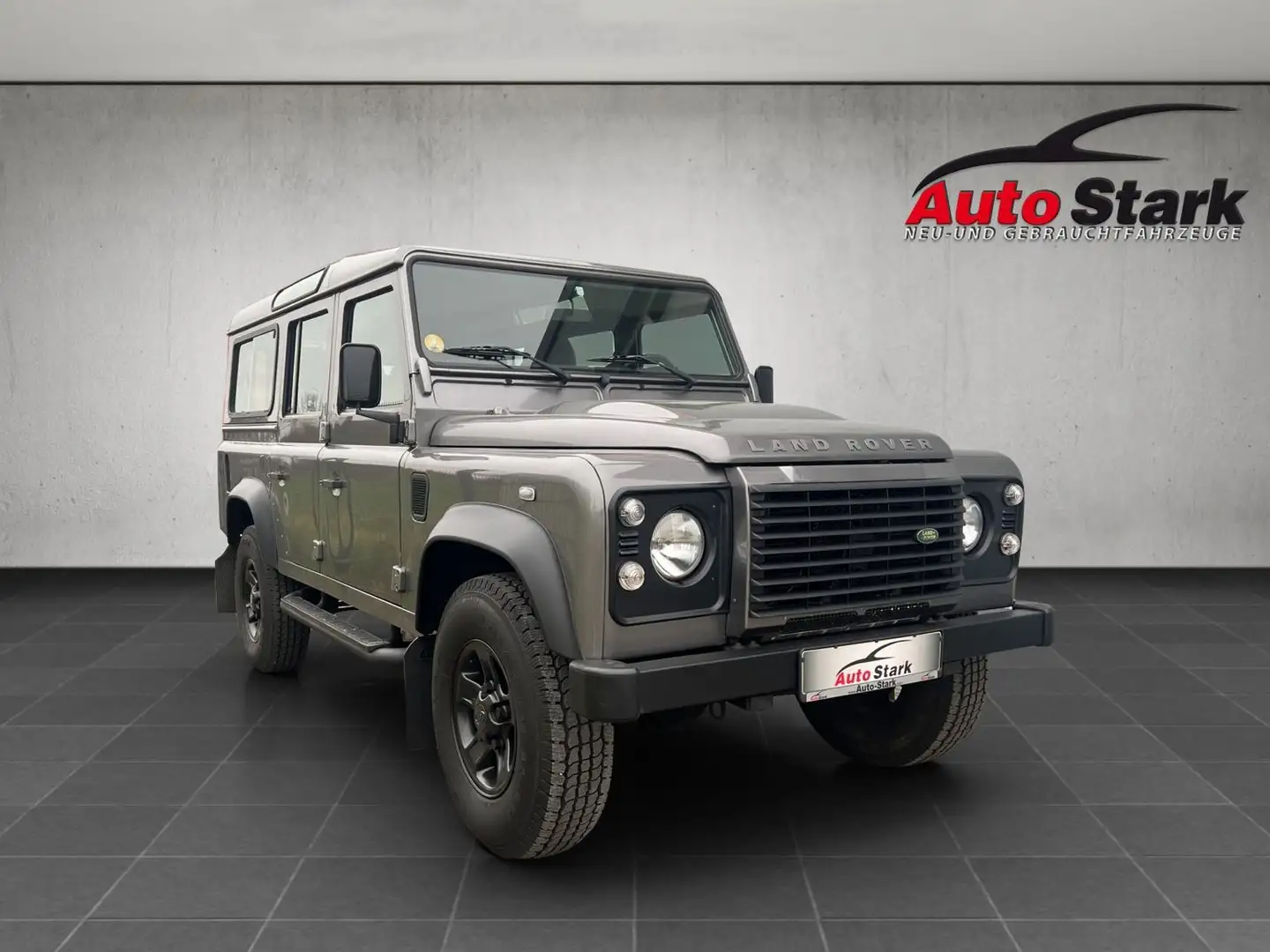Land Rover Defender 110 SE Station Wagon°7-Sitzer°Top Gepflegt°DEKRA° Grau - 2