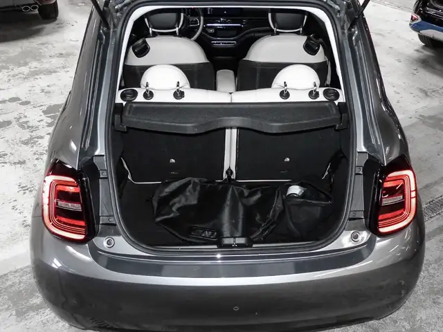 Fiat 500e view 14