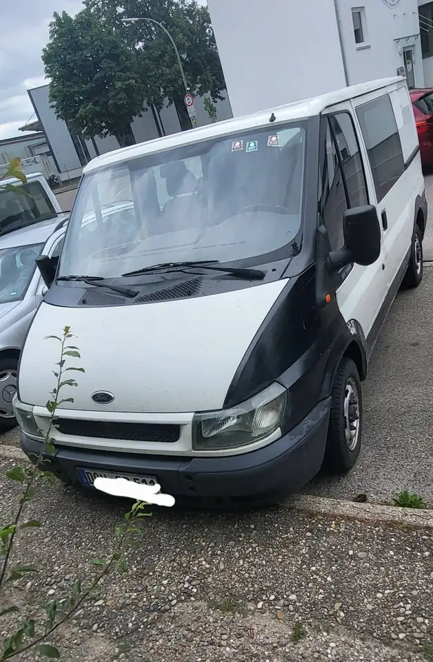 Ford Transit 100 D, foto 2