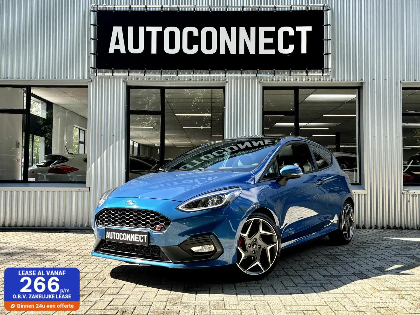 Ford Fiesta 1.5 EcoBoost ST-3. PANODAK, NAVI, CAMERA, 200 PK Blauw - 1