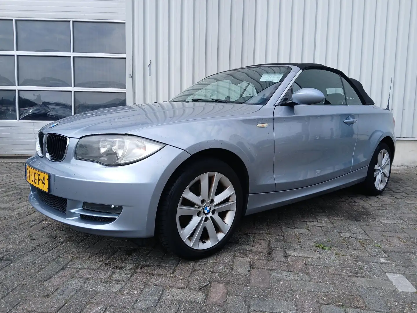 BMW 118 1-serie Cabrio 118i Executive - Airco - Automaat - Blauw - 2