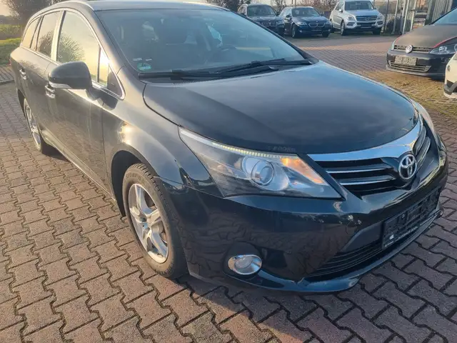 Toyota Avensis Kombi Edition