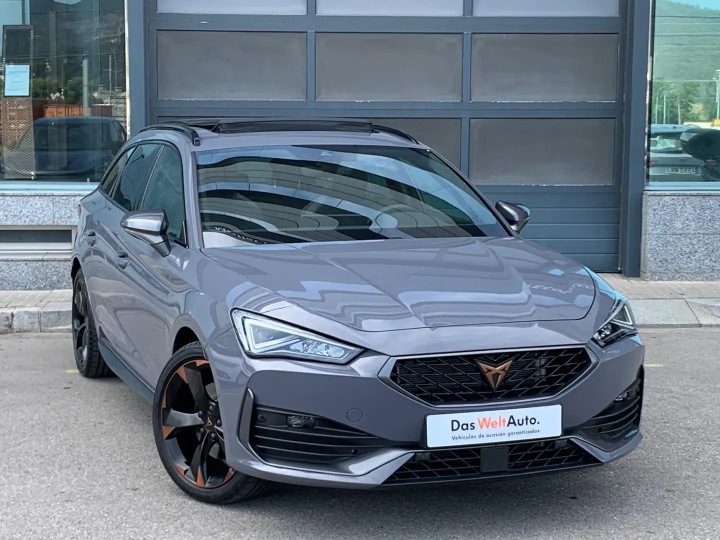 CUPRA Leon 2.0 TSI DSG 140KW Gris - 2