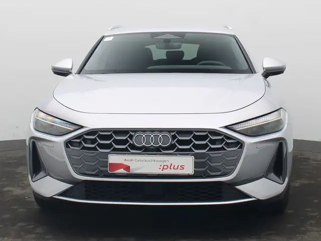 Audi A5 view 3