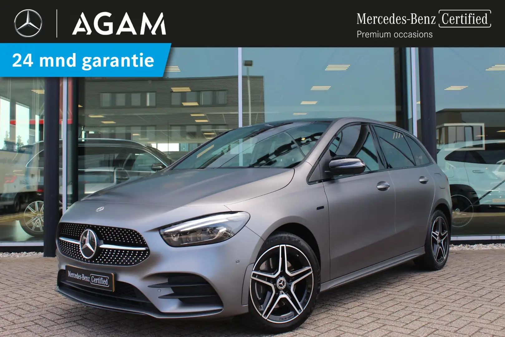 Mercedes-Benz B 250 e Business Solution AMG Limited Panorama dak Grijs - 1