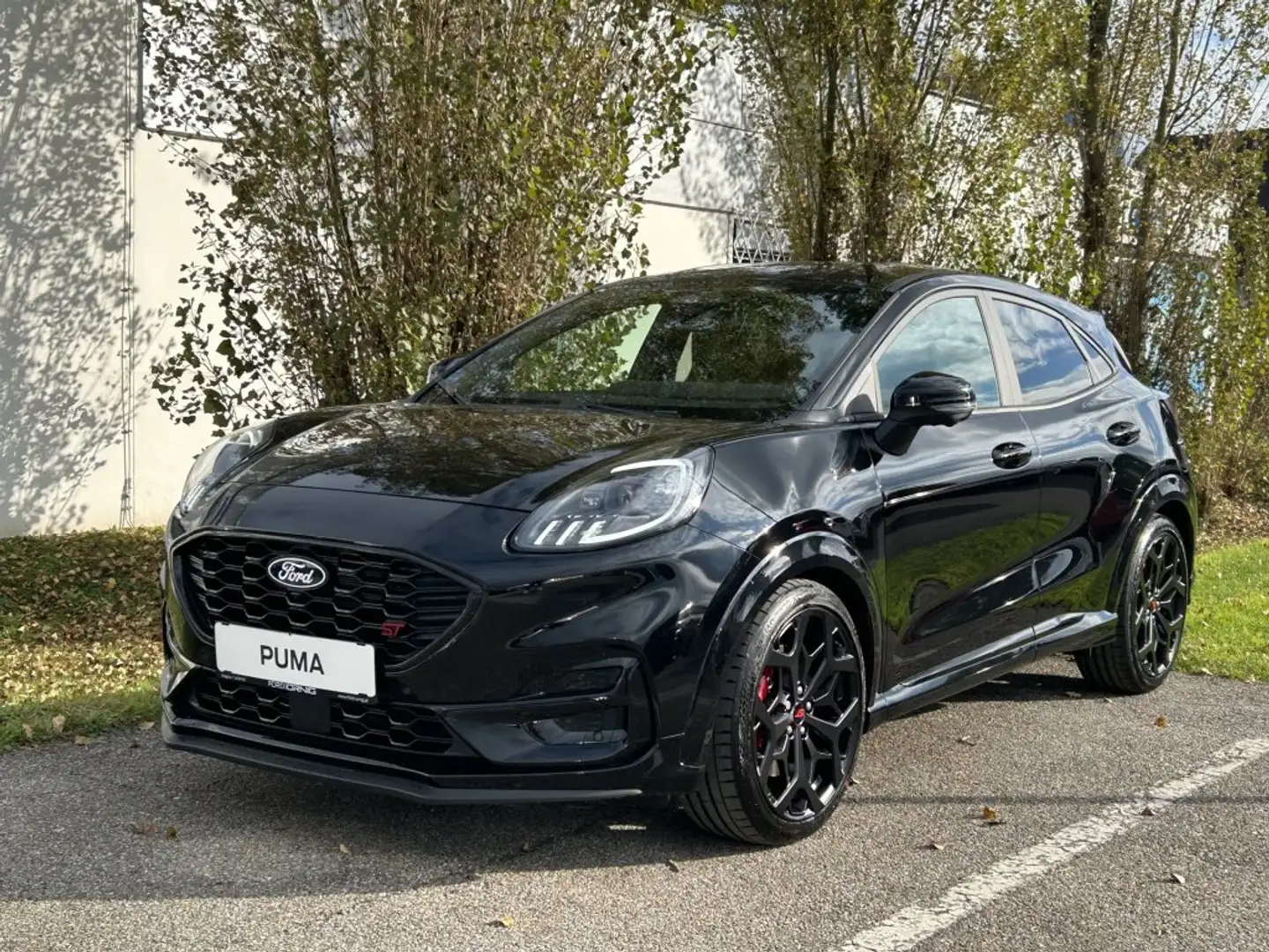 Ford Puma ST 1.0 EcoBoost mHEV 160PS A7 Schwarz - 1
