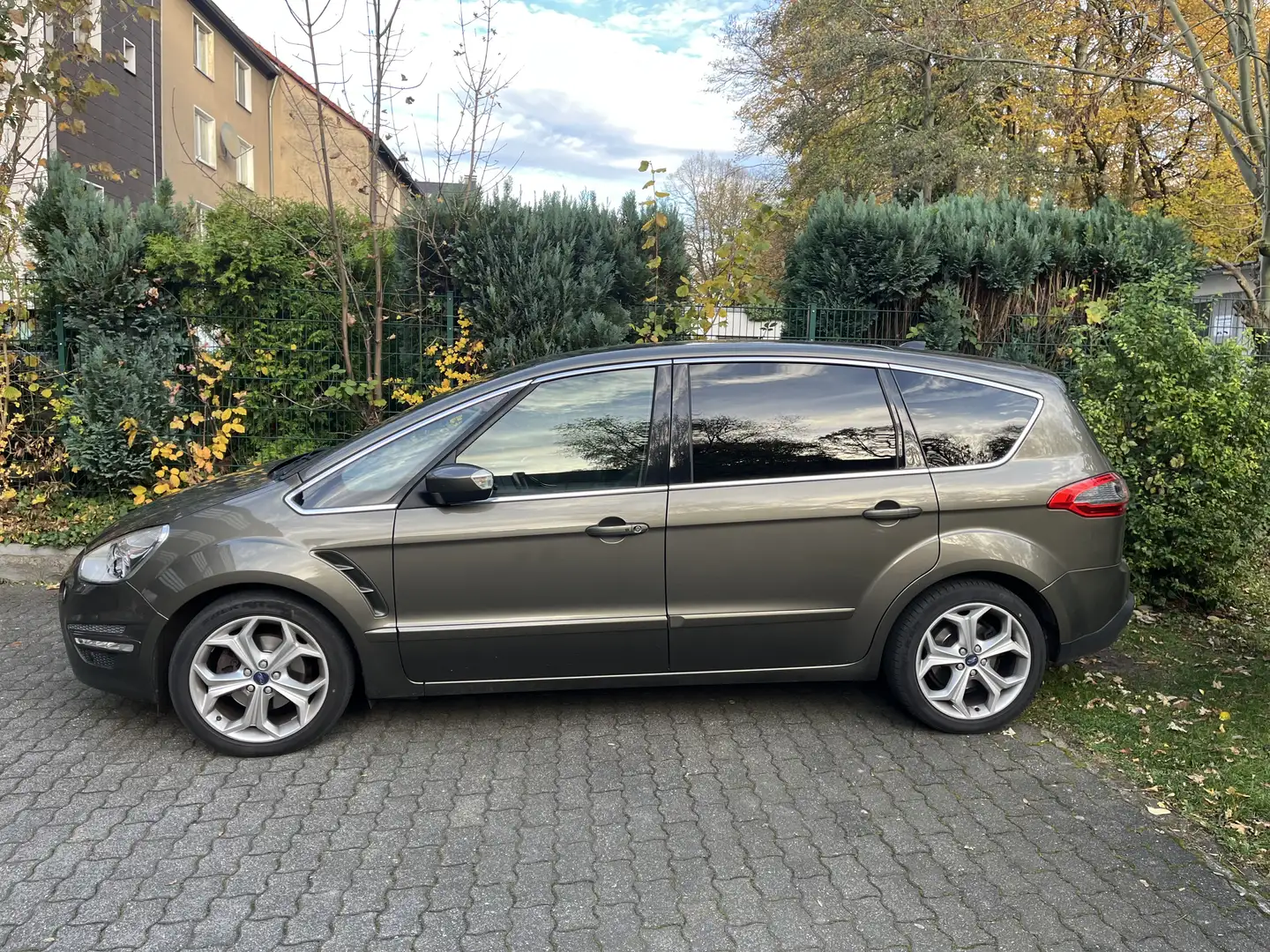 Ford S-Max Titanium (02.2010->) - 2
