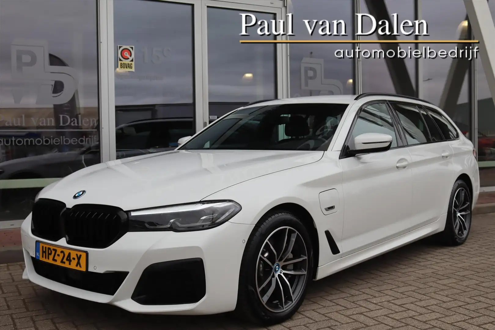 BMW 530 5-Serie Touring (g31) 530e 292PK AUTOMAAT M-SPORT Blanco - 1