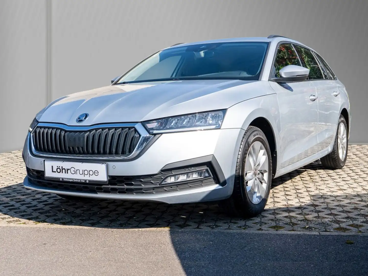 Skoda Octavia Combi 2.0 TDI DSG Ambition Columbus Silber - 2