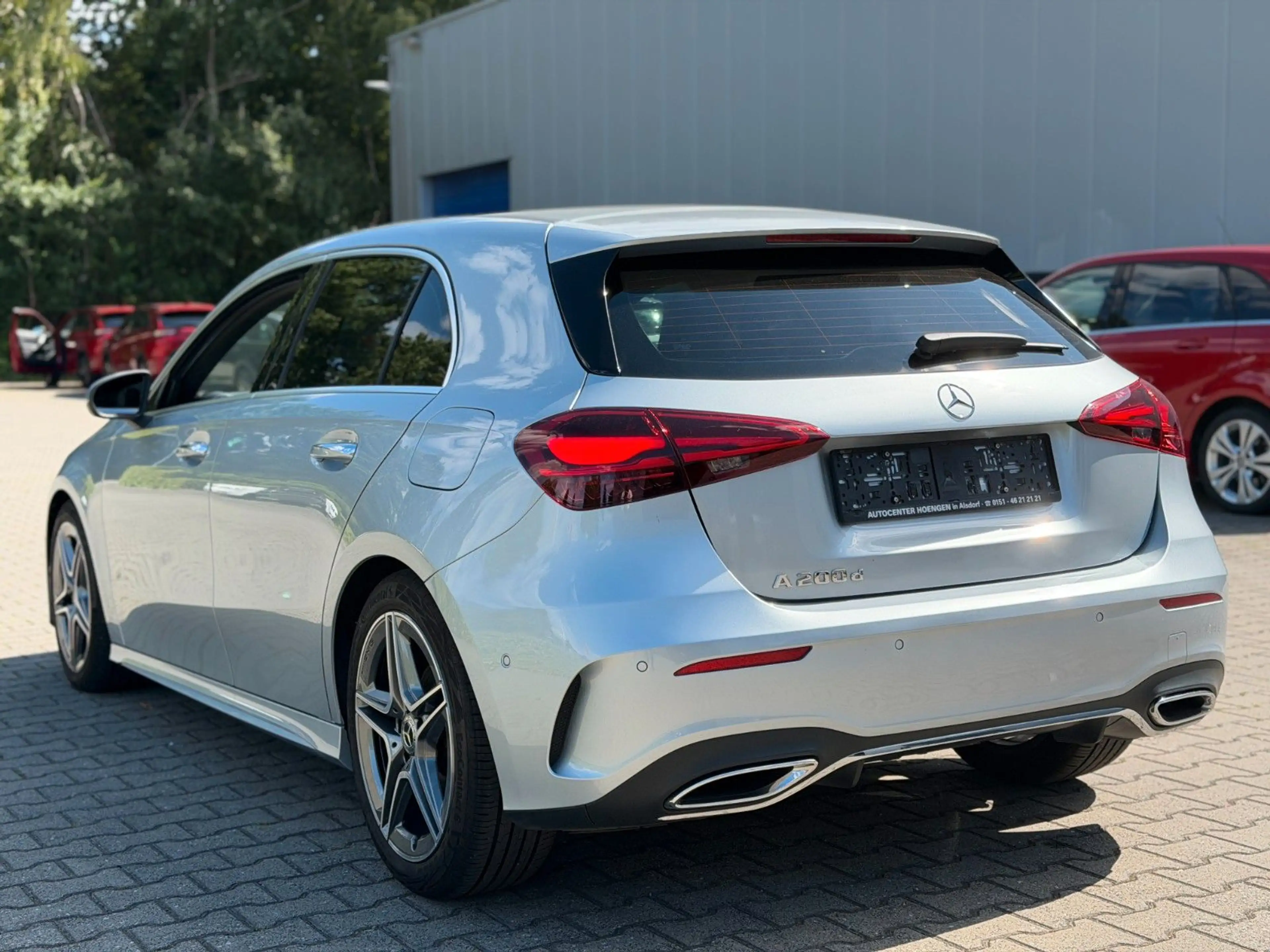 Mercedes-Benz A 200 d *AMG Line *MBUX*Kamera*KeyL*Ambiente*LED — photo 13