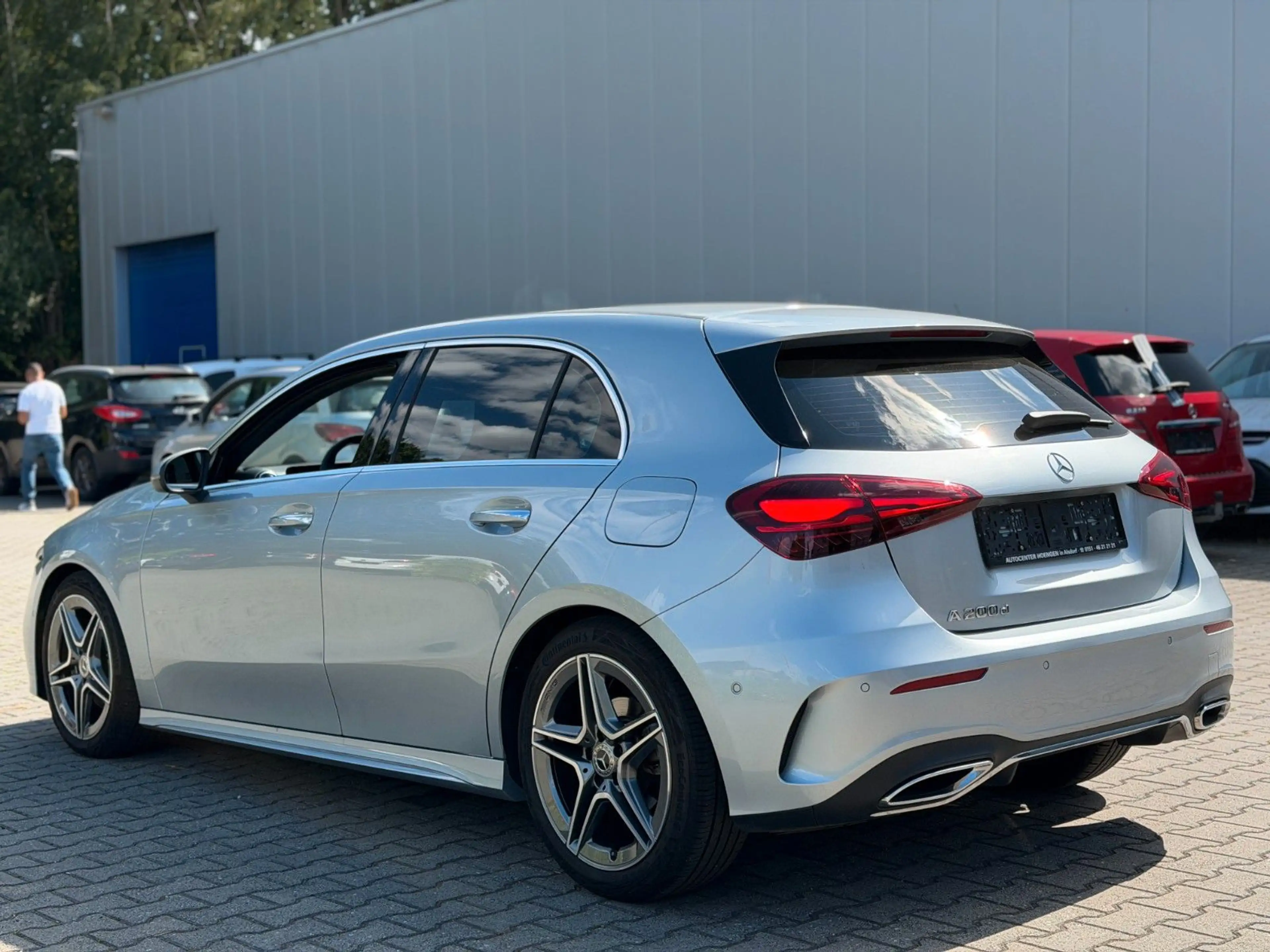 Mercedes-Benz A 200 d *AMG Line *MBUX*Kamera*KeyL*Ambiente*LED — photo 14