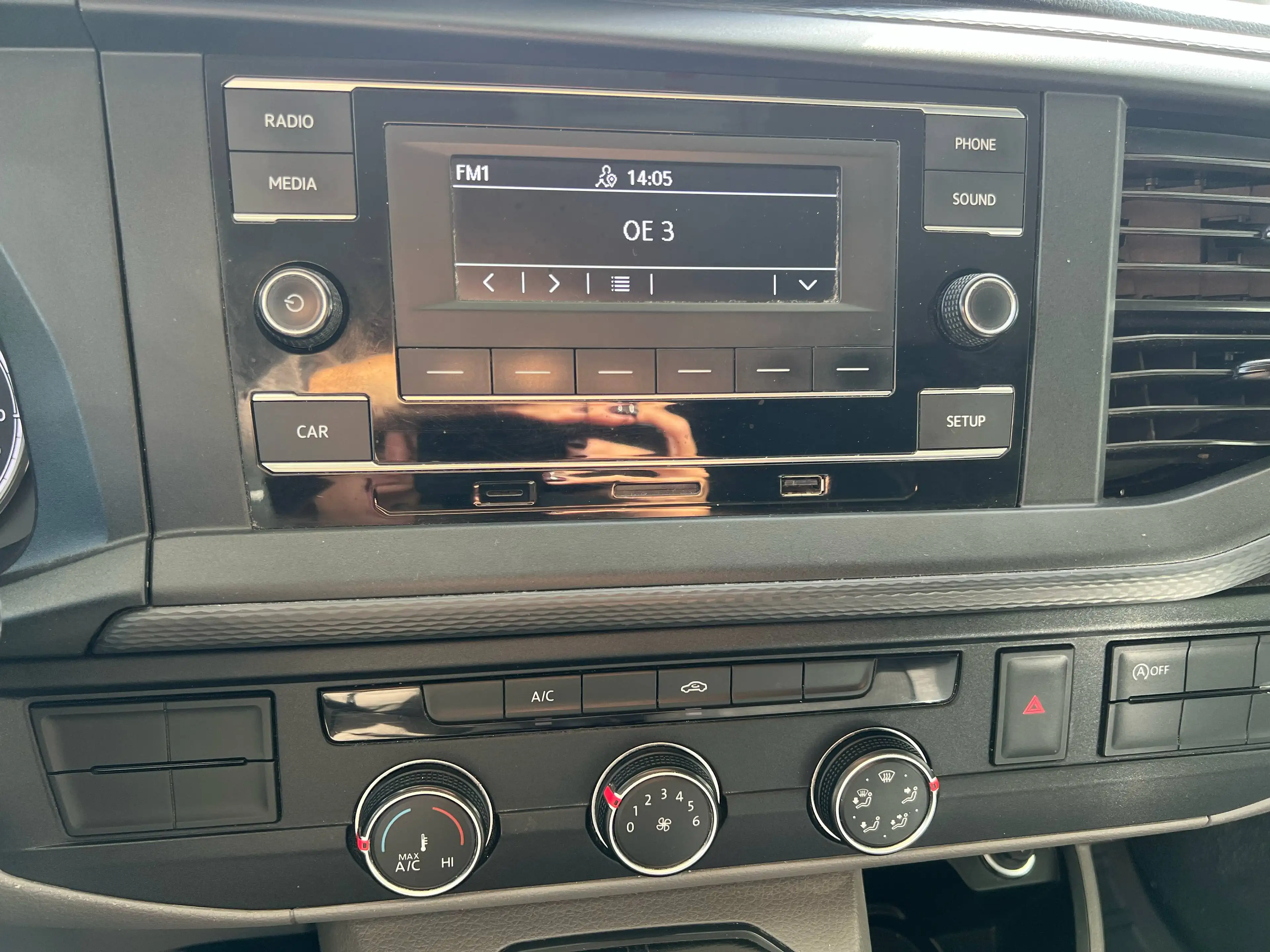 Volkswagen T6.1 Transporter Kasten LR 2,0 TDI LED-SCHEINWERFER/AHV/ZGG3,0t — photo 5