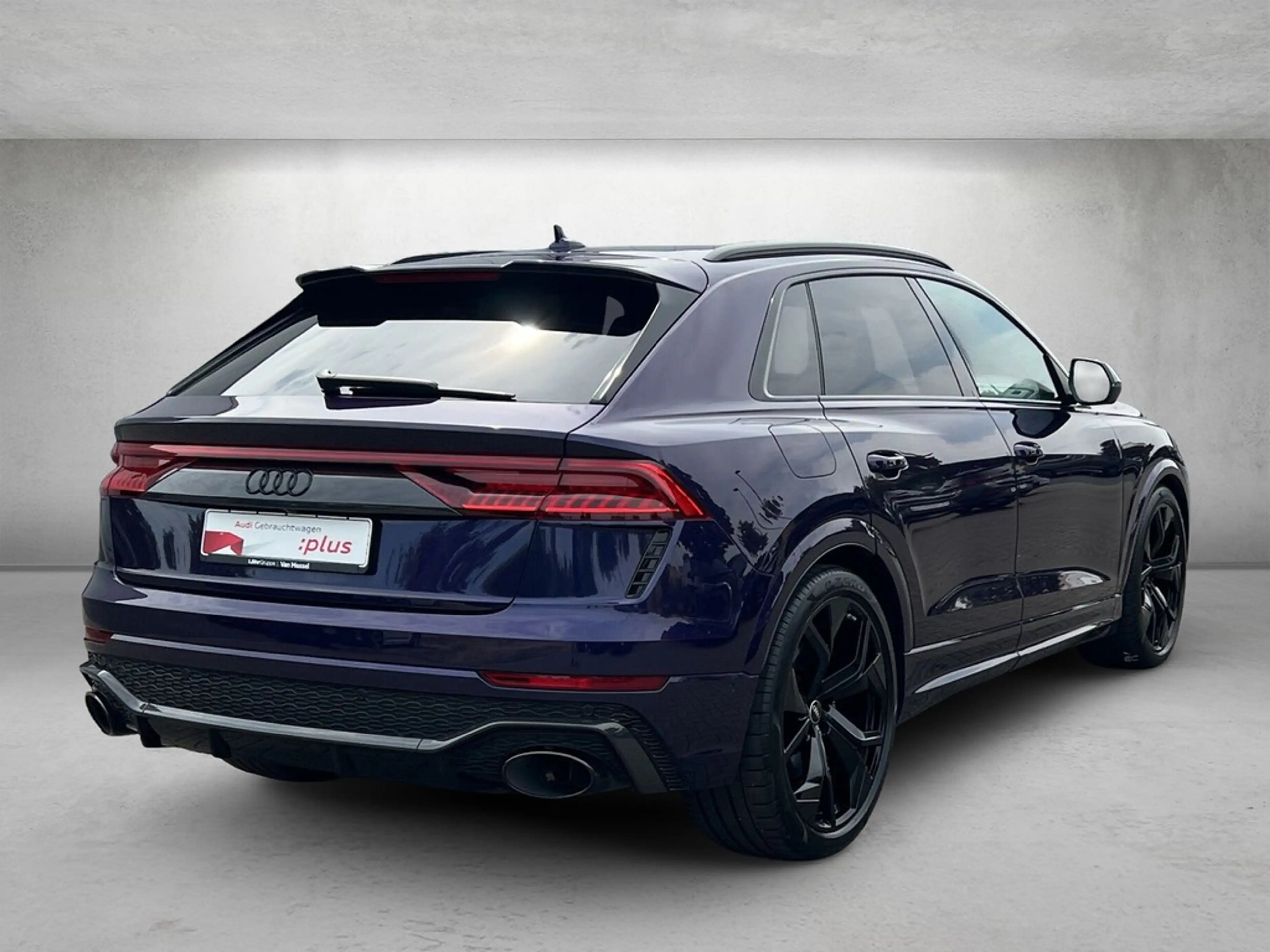 Audi RS Q8 4.0 TFSI quattro tiptronic *Standhzg*Pano* — photo 3