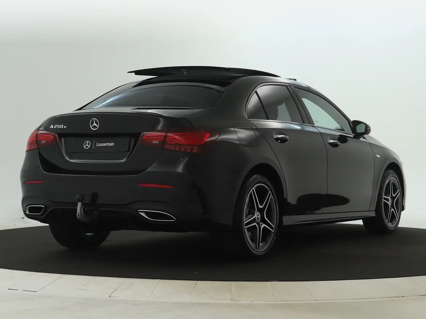Mercedes-Benz A 250 e Business Solution AMG | Trekhaak | Nightpakket | Noir - 2