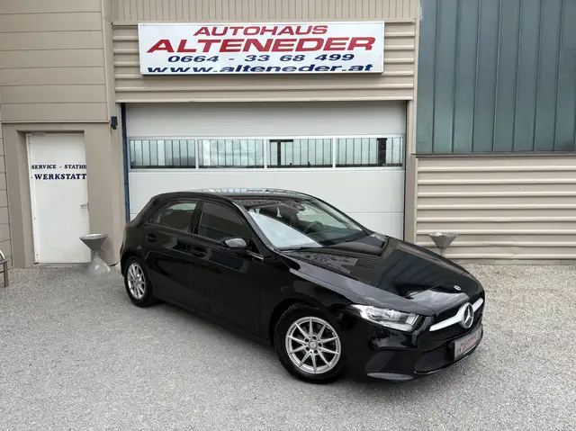 Mercedes-Benz A 160 1.BESITZ  NAVI  RÜCKFAHRKAMERA  MBUX  TEMP