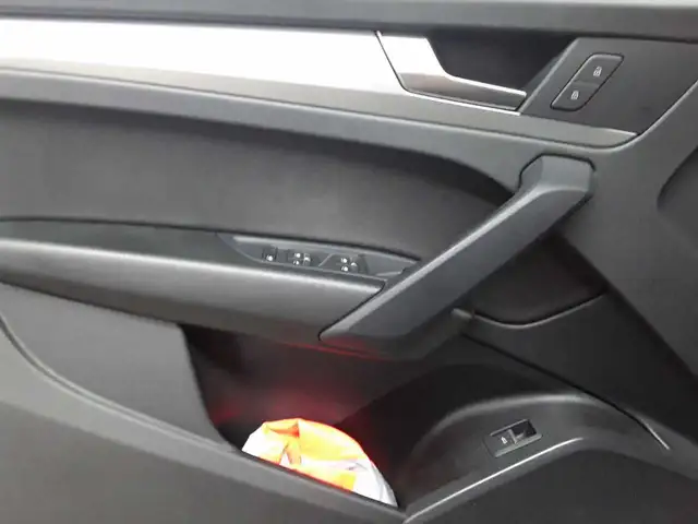 Audi Q5 view 4