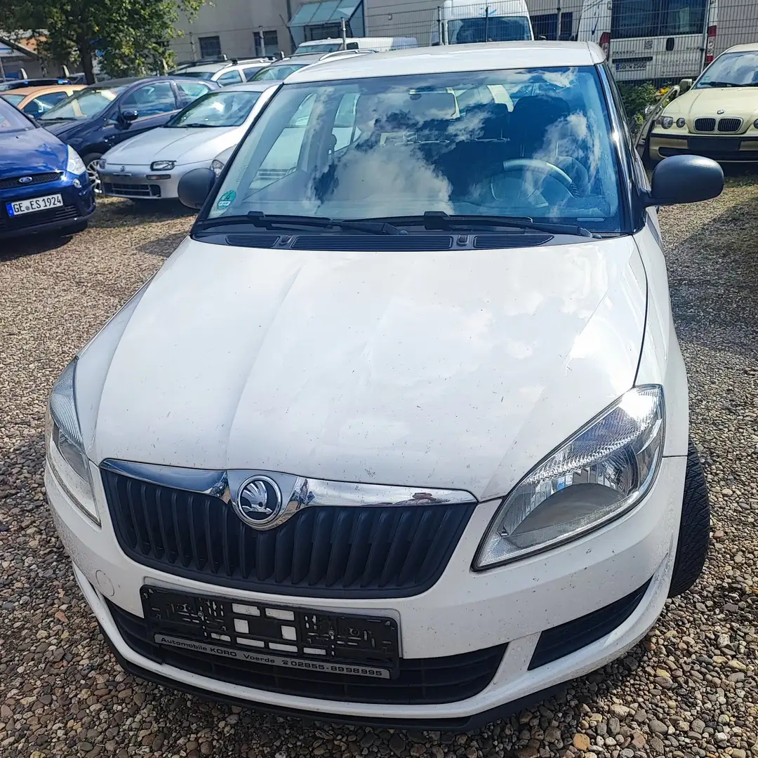 Skoda Fabia Fabia II Fließheck 1.2 HTP FAMILY Biały - 1