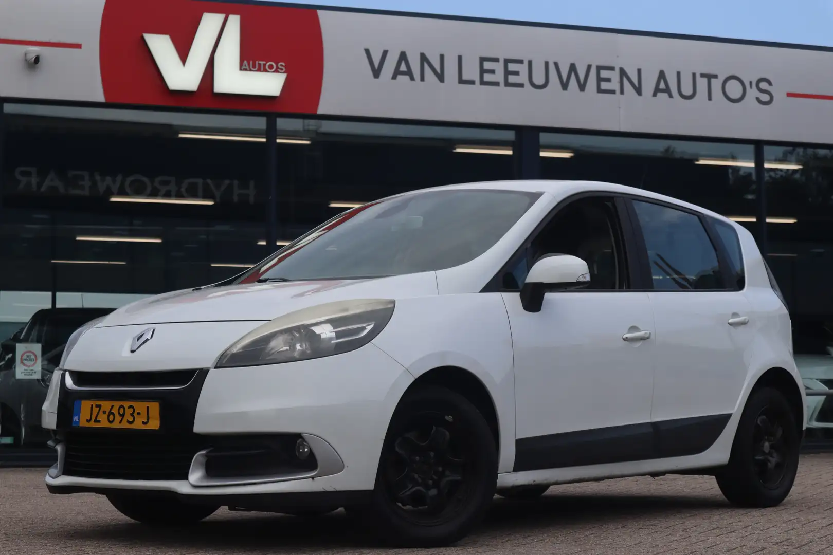 Renault Scenic 1.5 dCi Bose | Clima | Automaat | Navigatie | Wit - 1