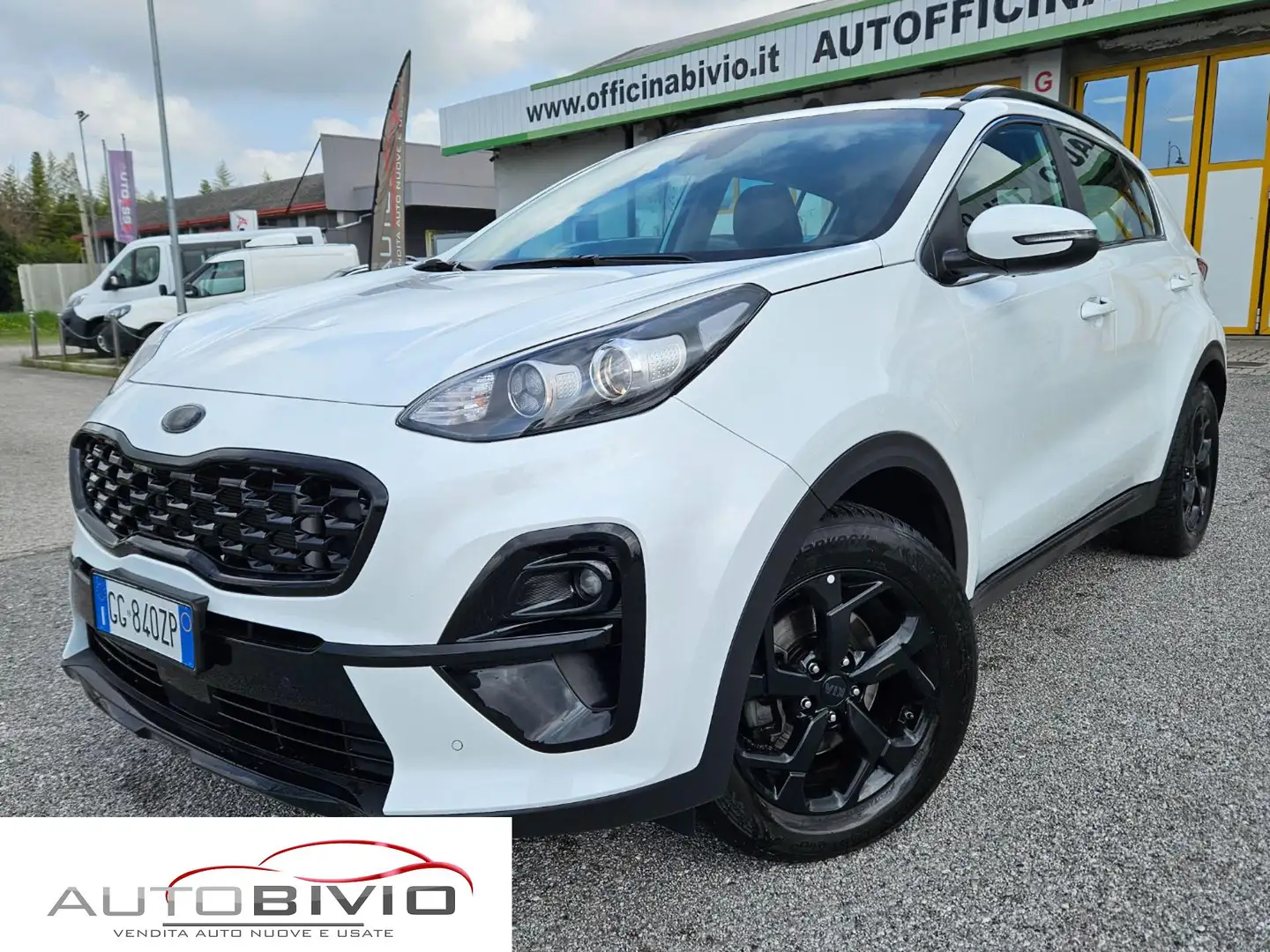 Kia Sportage 1.6 CRDI 136 CV 2WD Mild Hybrid Black Edition Bianco - 2
