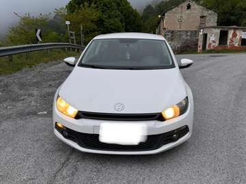 Scirocco 2.0 tdi cambio automatico dsg del 2010 140 cv