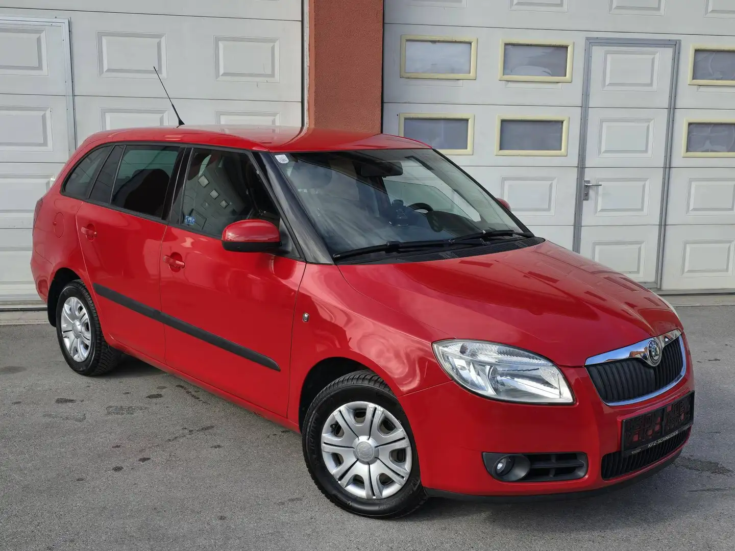 Skoda Fabia Fabia Combi Elegance 1,4 *Pickerl NEU* Rot - 2