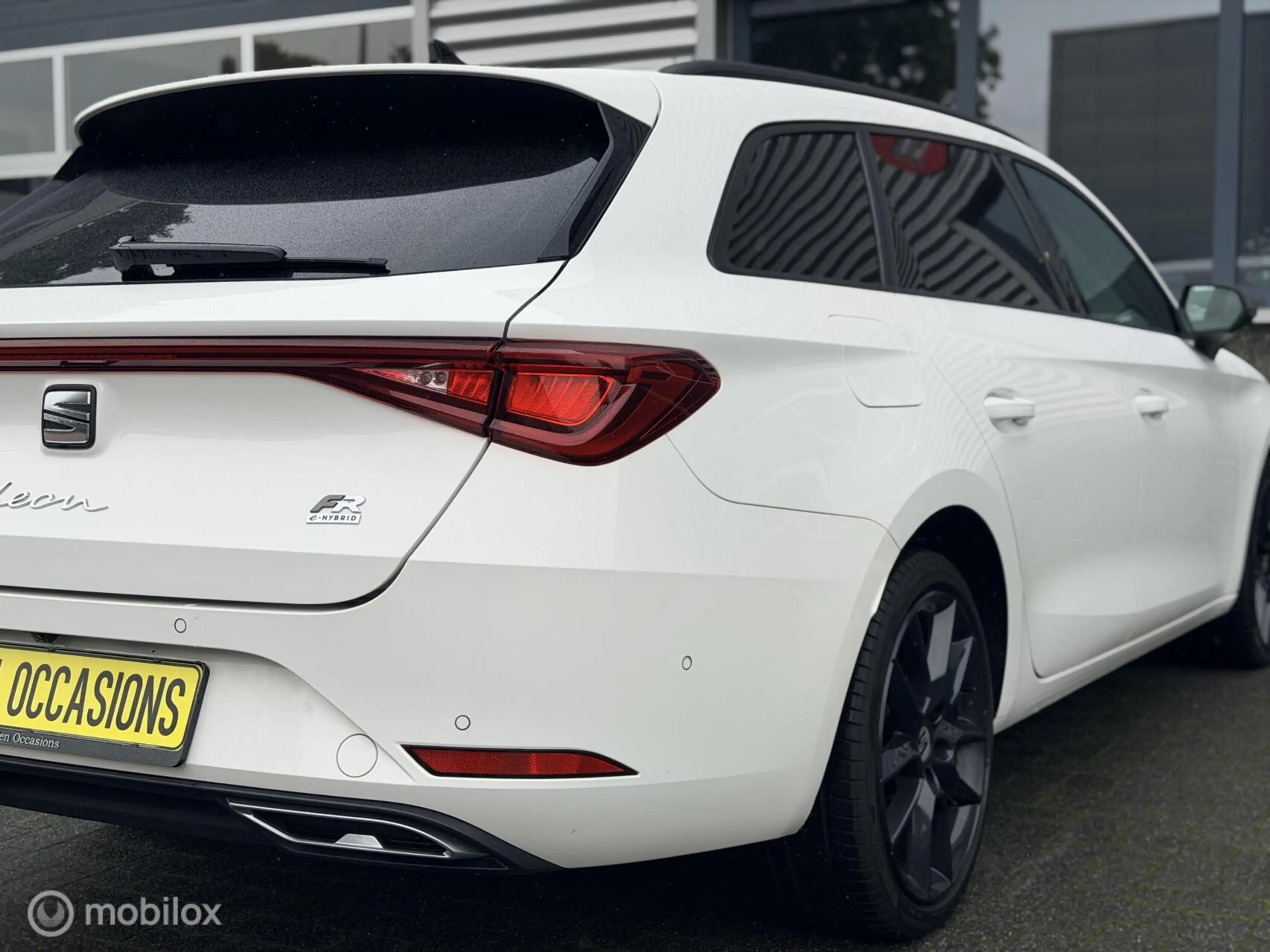 SEAT Leon e-Hybrid Sportstourer 1.4 TSI eHybrid PHEV FR — photo 11