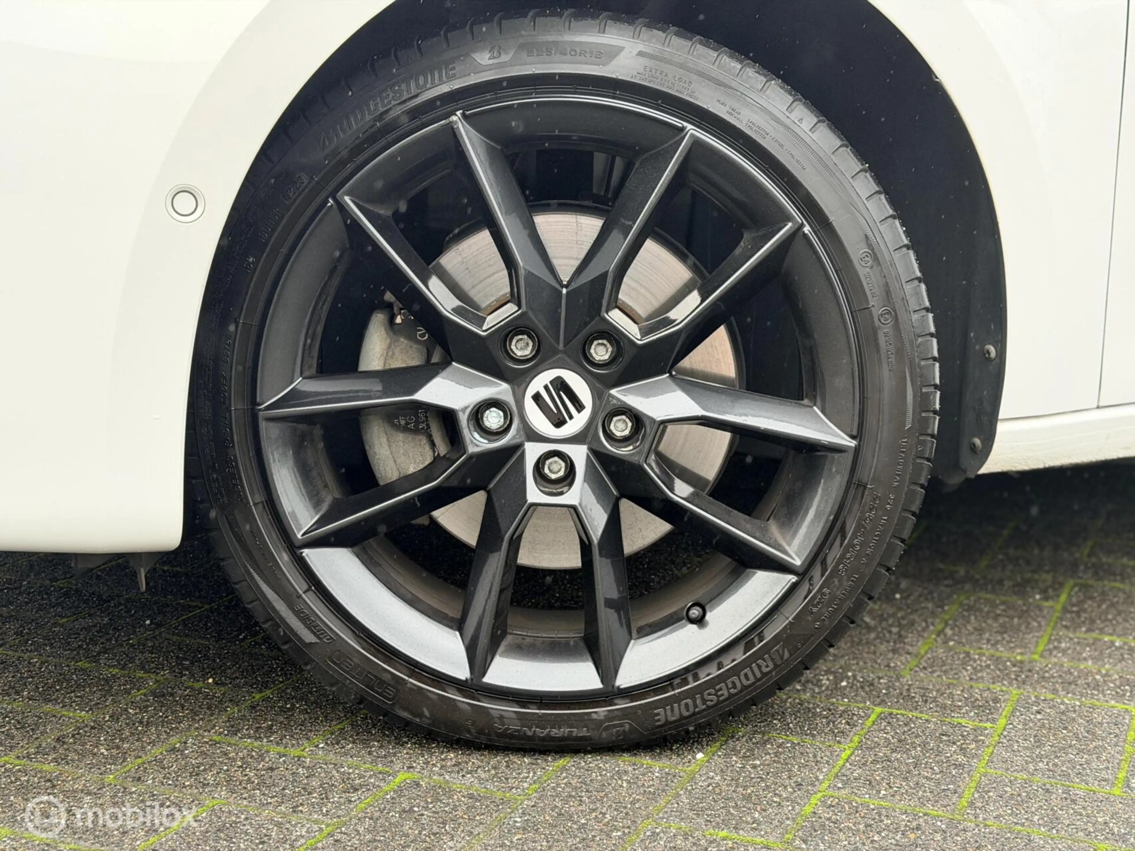 SEAT Leon e-Hybrid Sportstourer 1.4 TSI eHybrid PHEV FR — photo 2