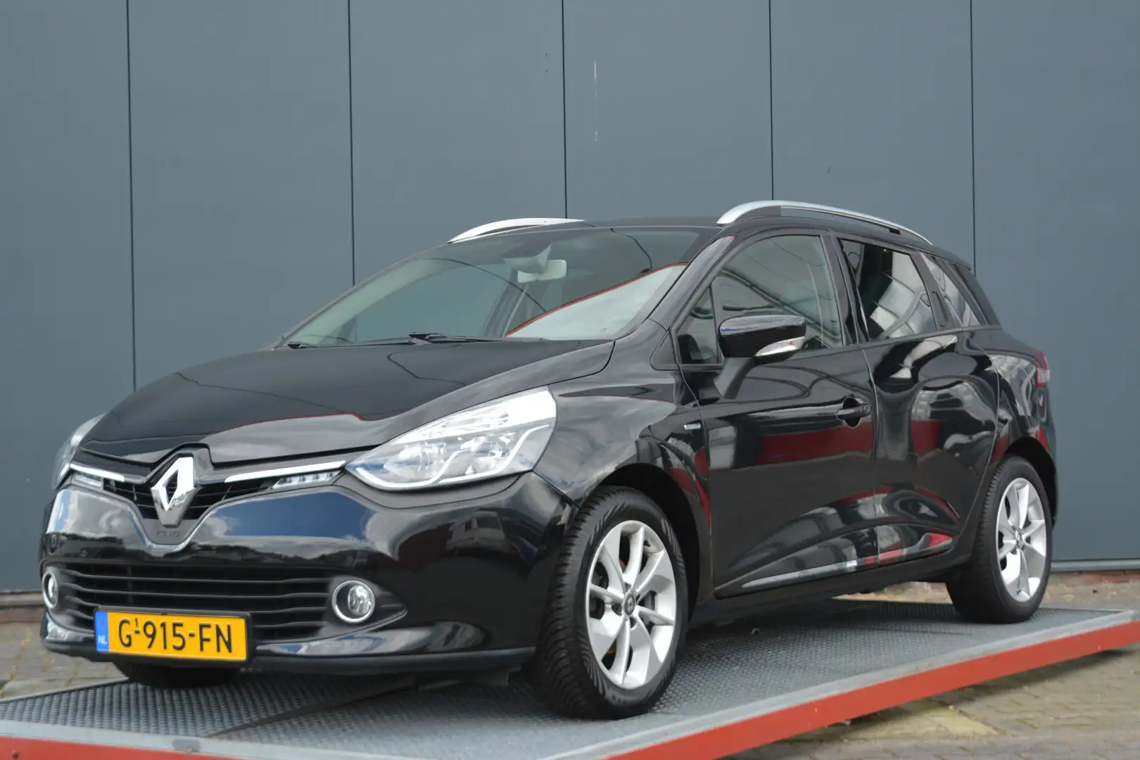 Renault Clio Estate 0.9 TCe Dynamique trekhaak Černá - 1