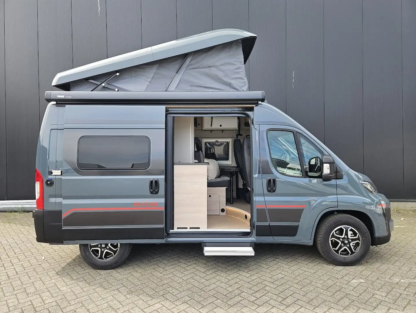 Bürstner Campeo SkyLine C540 Grau - 2