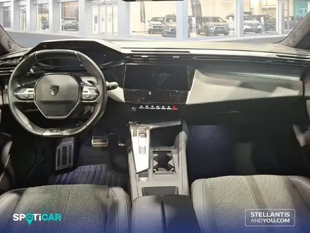 Peugeot 308 view 8