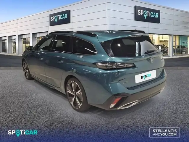 Peugeot 308 view 5