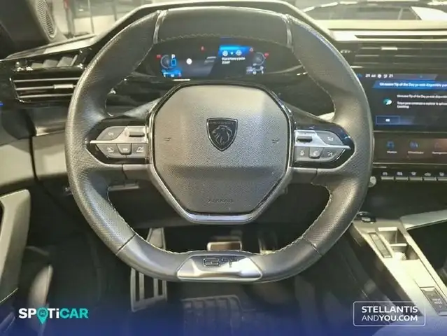 Peugeot 308 view 13